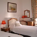 Terrace Hotel